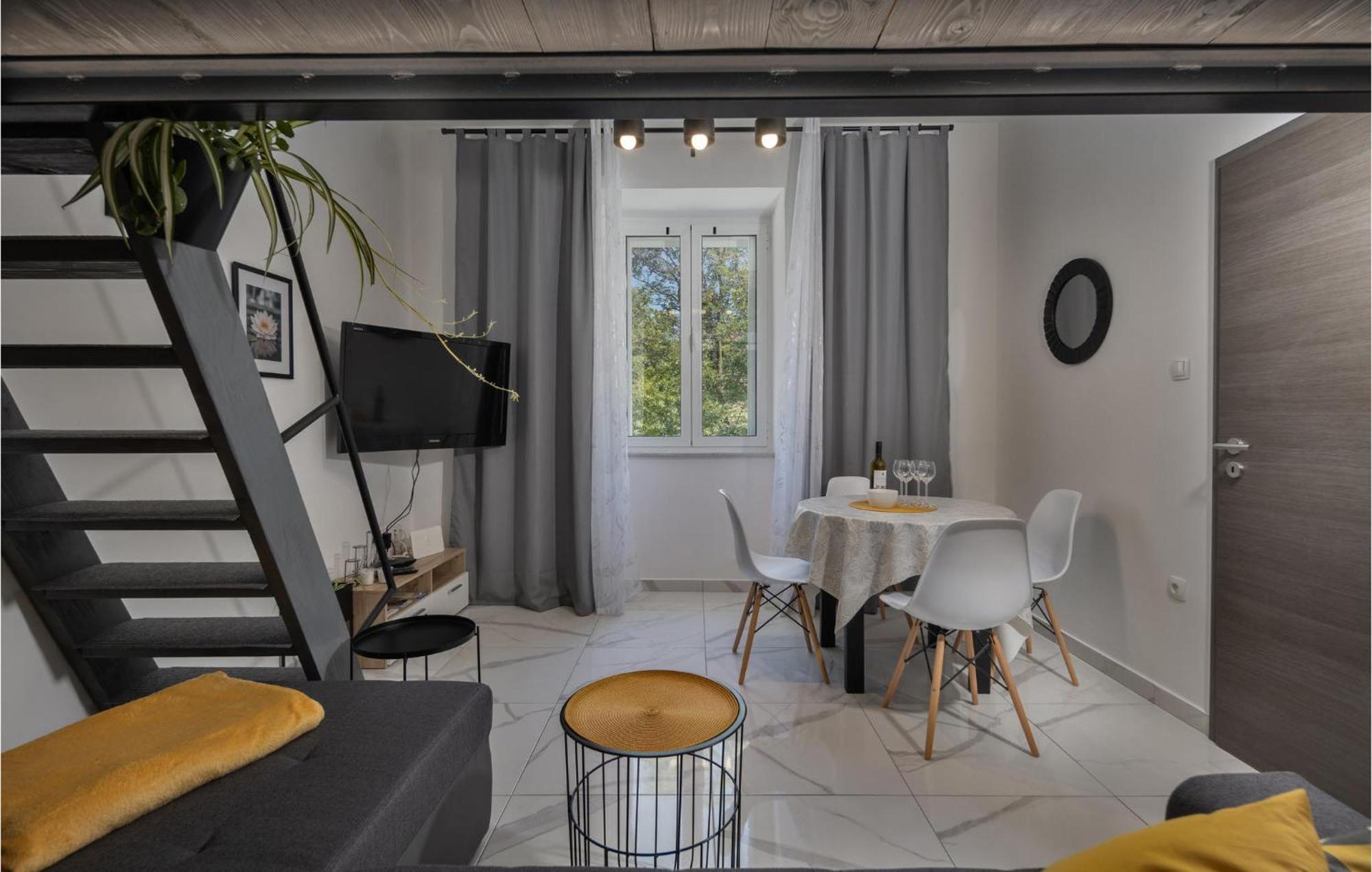 2 Bedroom Nice In * Kraljevica